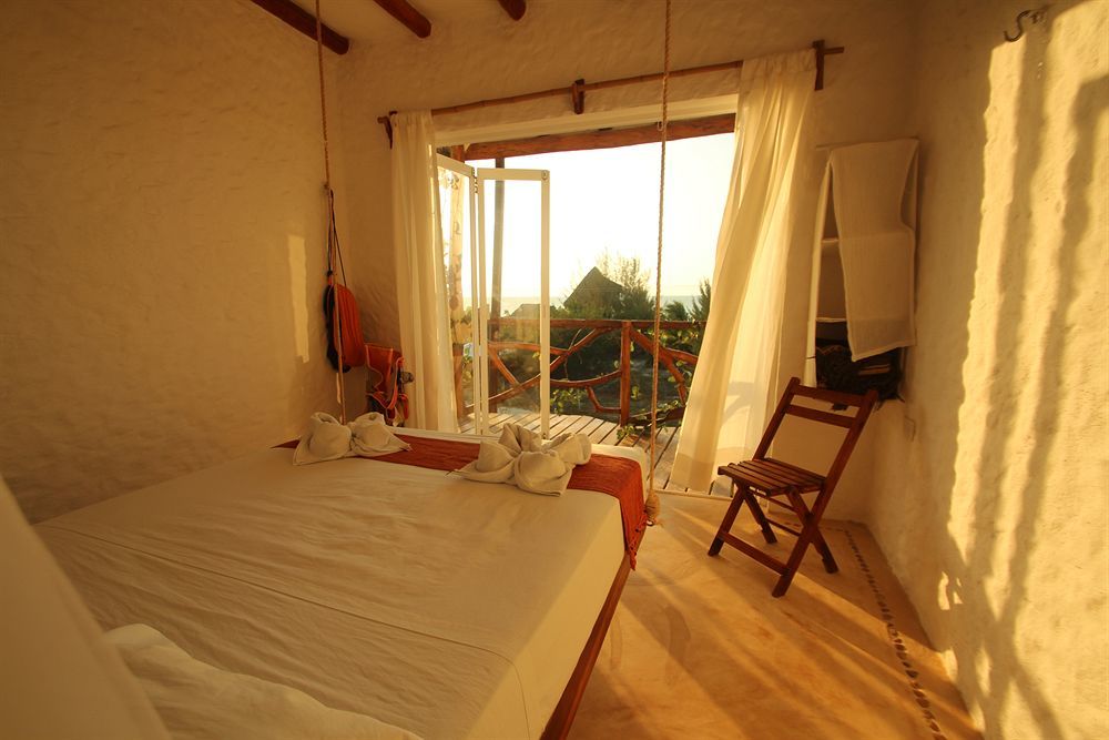 Blatha Tropical Rooms Holbox Bagian luar foto